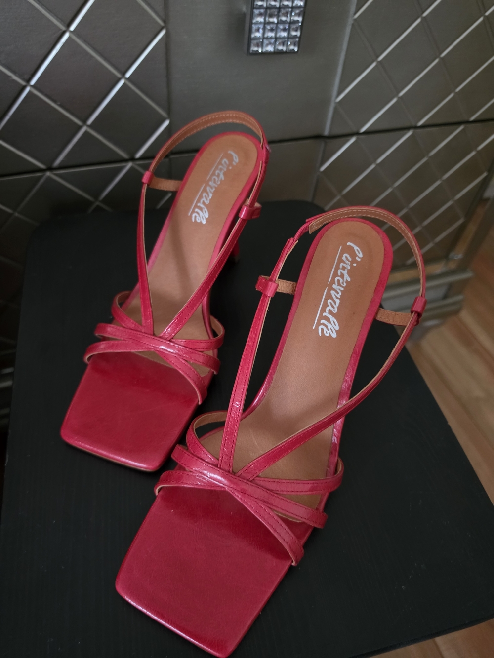 L'INTERVALLE Hot Pink Strappy Slingback Heels